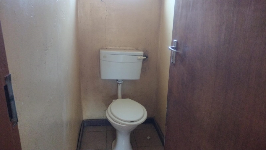 3 Bedroom Property for Sale in Kagisanong Free State